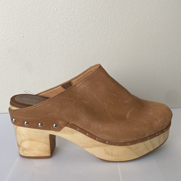 Chelsea and Violet clogs-size 10-Leather Upper-Wooden platform heel - Picture 4 of 11